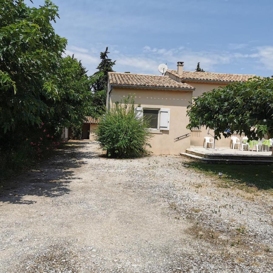 Aux Portes Du Luberon Cheval-Blanc Exterior foto