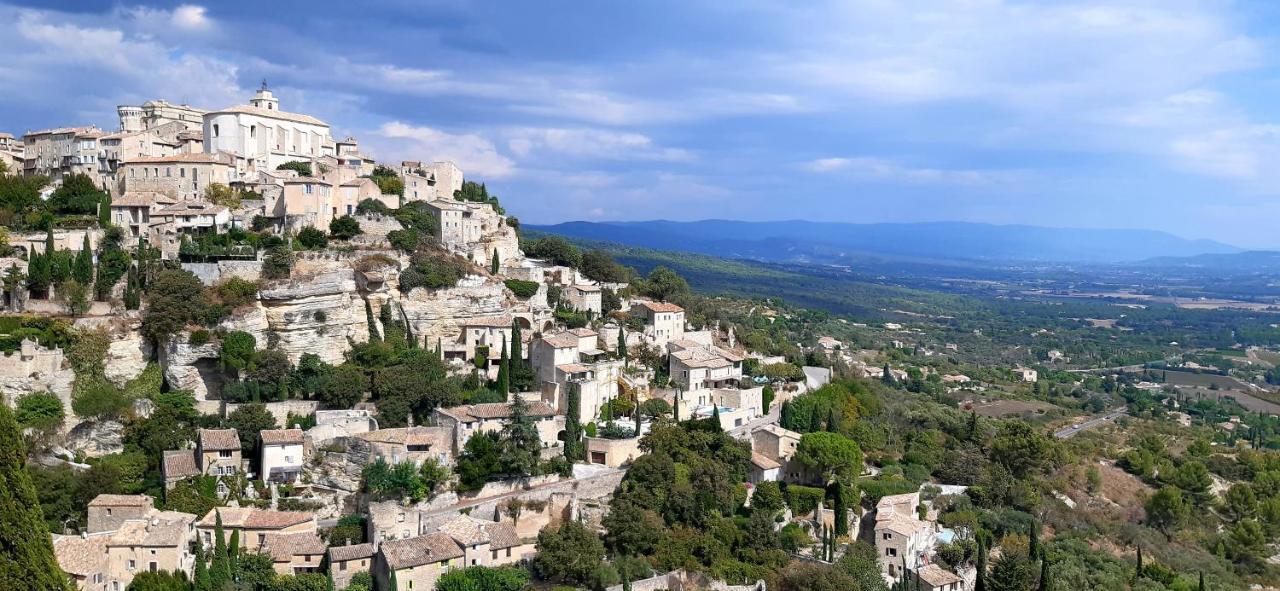 Aux Portes Du Luberon Cheval-Blanc Exterior foto